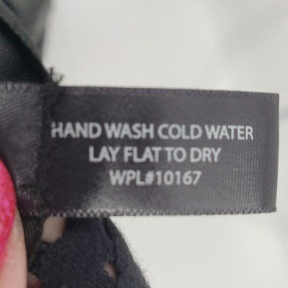 AQUA Sleeveless Bodycon Mini Dress Polka Dot Cut Out Little Black LBD Small NWT - Picture 10 of 10